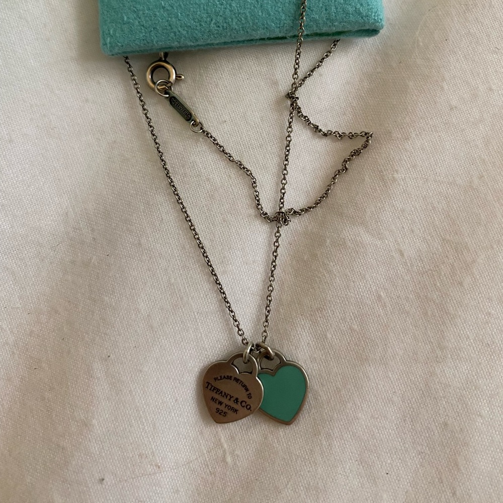 Tiffany & Co Double heart tag pendant in Tiffany blue